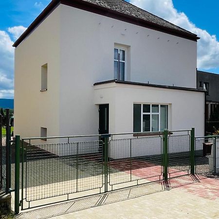 Apartmany Hvezdecka Broumov Exterior photo